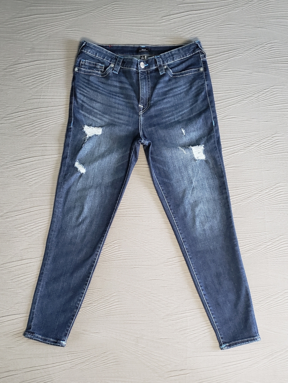 NWOT! TRUE RELIGION Men's Halle Super Skinny Distressed Stretchy Jeans (34x28)